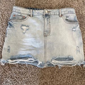 Forever 21 Denim Skirt Size 28
